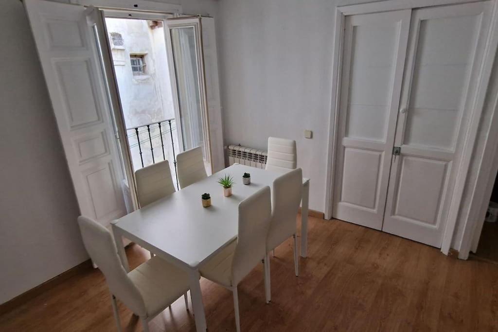 Apartamento En El Centro De Madrid Bagian luar foto